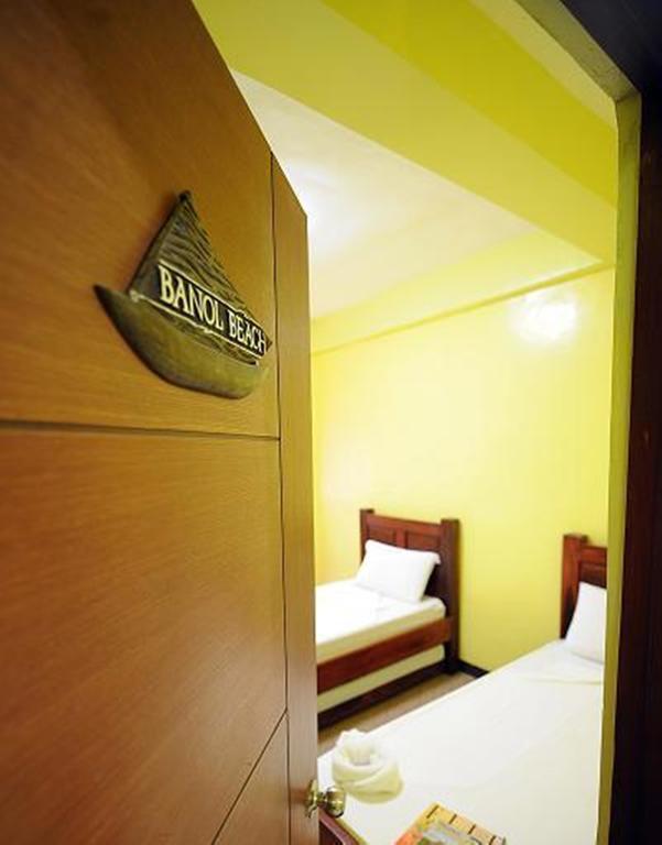 หลุยส์เบย์ทราเวลเลอร์ลอดจ์ Hotel โกรอน ภายนอก รูปภาพ